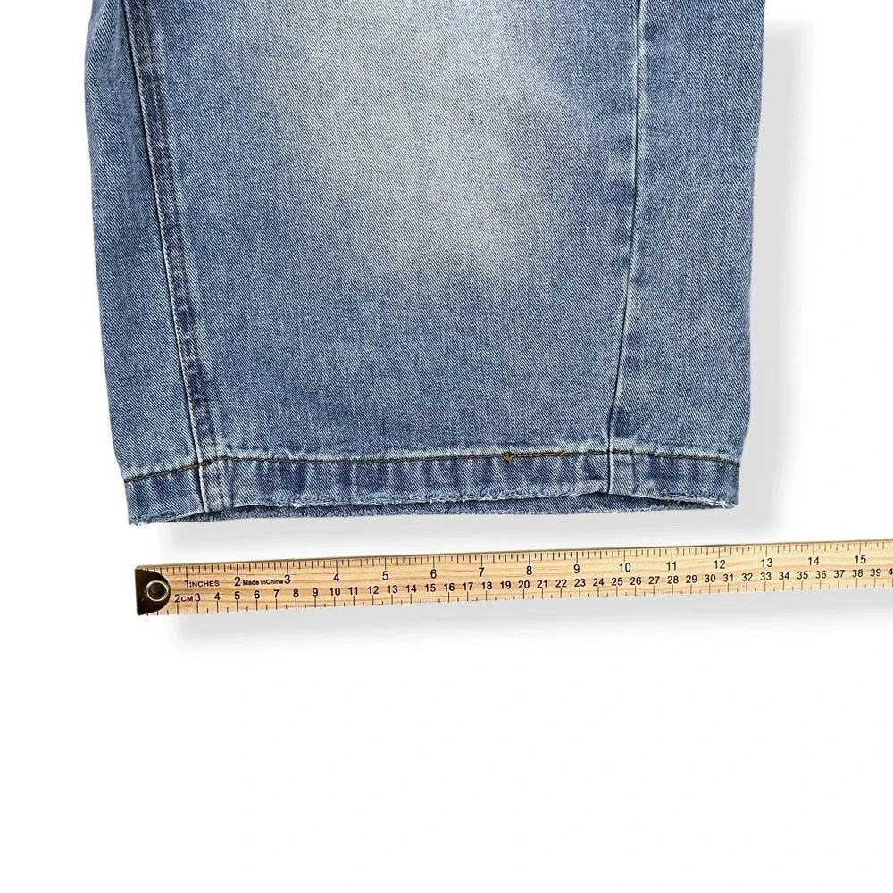 Cali 1850 Shorts Women 13/31 (ACTUAL 33x15) Blue Distressed Jorts Denim Baggy